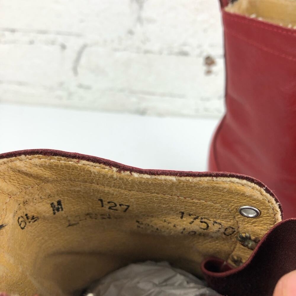Laredo Red Fringe Leather Kiltie Boots - Picture 11 of 11